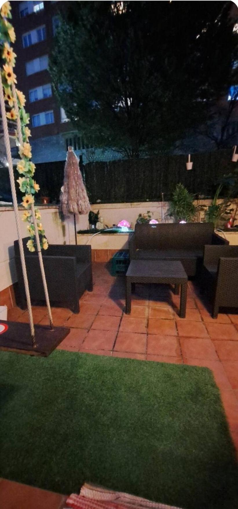Habitacion Con Salida Directa A Terraza Chill Out Bilbao Exterior foto